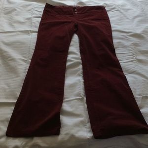 Women’s fine corduroy pants